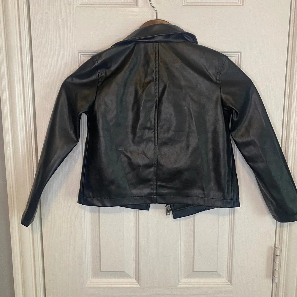 Old Navy Kids Boys Girls Jacket Small 6 7‎ Black Faux Leather Moto Streetwear - Picture 3 of 5